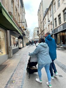 Canary Family on Board walking through Luxembourg with an ultracompact stroller